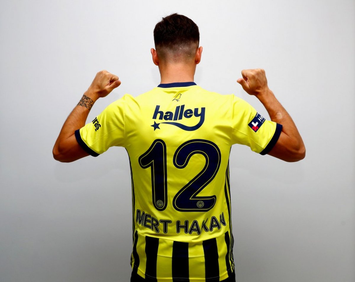 Mert Hakan ın hedefi ilk 11 #1