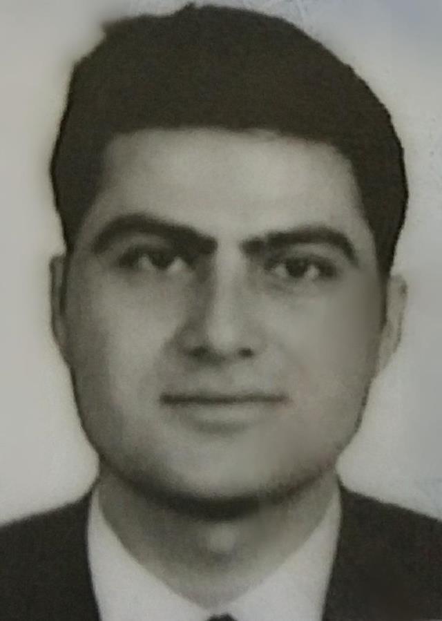 Karısı tarafından silahla vurulan özel harekat polis öldü