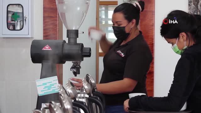 Panama'nın Geisha kahvesi elektronik müzayedede rekor fiyata satıldı