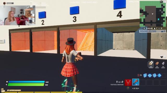 Profesyonel Fortnite oyuncusunun annesi de profesyonel oyunculuğa adımını attı