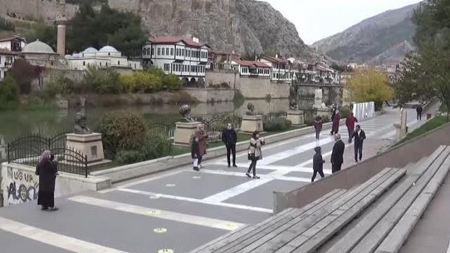 Risk haritasında kırmızıya boyanan ilde Valilik harekete geçti: 14 gün evinizde kalın
