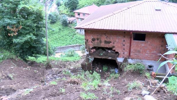 Rize'de sel afetinin alt yapıya verdiği hasar 250 milyon TL Rize'de sel afetinin alt yapıya verdiği hasar 250 milyon TL