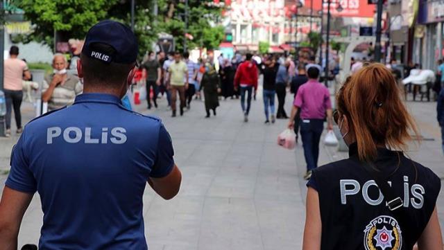 Sakarya'da 15 günlük yasak iddiasını Vali Kaldırım yalanladı Sakarya'da 15 günlük yasak iddiasını Vali Kaldırım yalanladı
