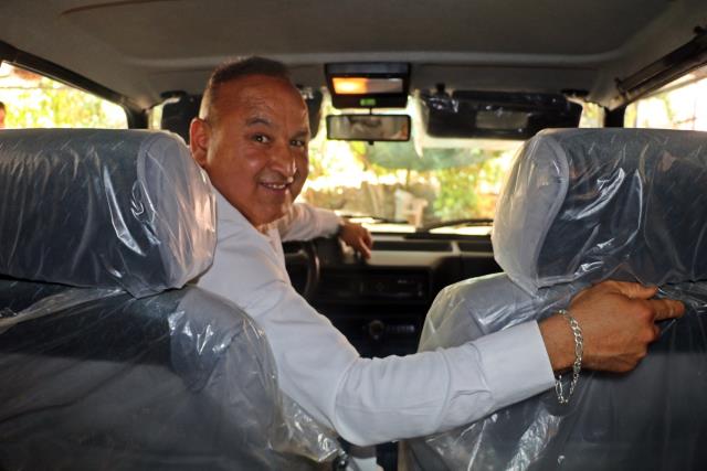 Satın aldığı otomobillerini bir kere bile kullanmayan vatandaştan ilginç vasiyet: Ben ölünce çocuklarım da aynısını yapmazsa mezarıma gelmesinler