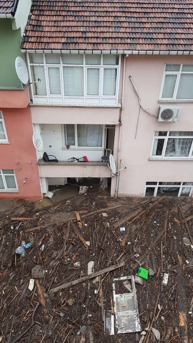 Selin yıkıp geçtiği Bozkurt'un belediye başkanı Yanık: İlçenin yok oluşunu izliyoruz