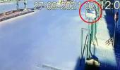 Aracın altında kalan 24 yaşındaki gencin feci ölümü kamerada