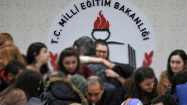 Son Dakika: 20 bin sözleşmeli öğretmen ataması için ön başvurular 15-26 Mart tarihlerinde yapılacak Son Dakika: 20 bin sözleşmeli öğretmen ataması için ön başvurular 15-26 Mart tarihlerinde yapılacak