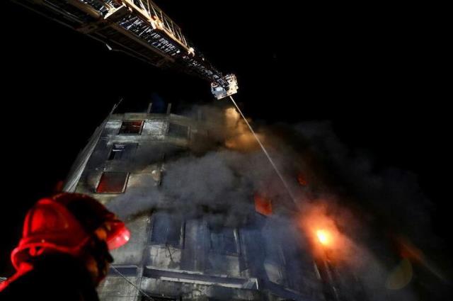 Son Dakika: Bangladeş'te fabrika yangını! En az 50 kişi yaşamını yitirdi