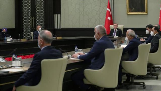 Son Dakika: Beştepe'de merakla beklenen Kabine toplantısı başladı Son Dakika: Beştepe'de merakla beklenen Kabine toplantısı başladı