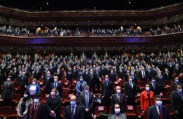 Son dakika! Cumhurbaşkanı Erdoğan, İnsan Hakları Eylem Planı'nın 11 ilkesini ve hedeflerini tek tek saydı