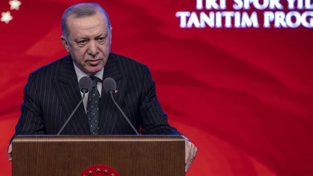 Son Dakika! Cumhurbaşkanı Erdoğan: Milletimi saat 19.19'da balkonlarında İstiklal Marşı'mızı okumaya davet ediyorum Son Dakika! Cumhurbaşkanı Erdoğan: Milletimi saat 19.19'da balkonlarında İstiklal Marşı'mızı okumaya davet ediyorum