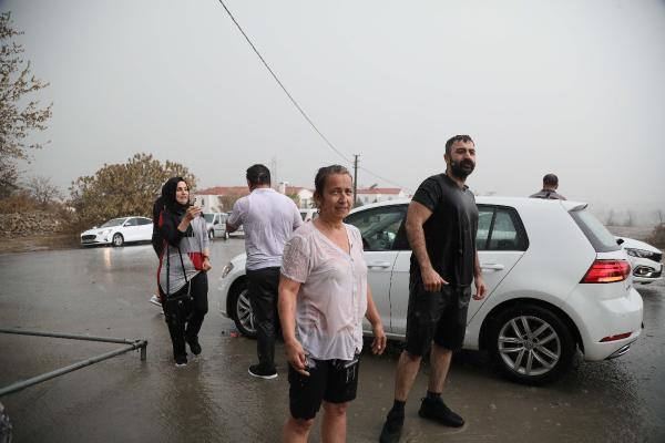 Son dakika haber: Antalya'daki yangınlarda soğutma çalışmaları sürüyor (11)