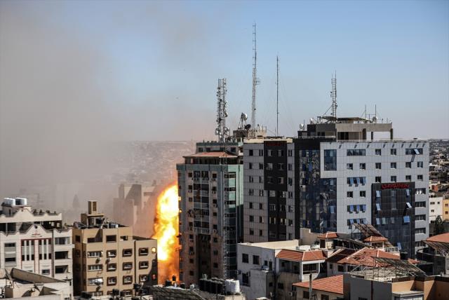 Son Dakika! Hamas'tan İsrail'in medya binası saldırısıyla ilgili çok sert açıklama: Deprem etkisi yaratacak hamlemizi beklesinler