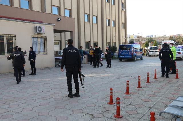 Son Dakika: Adıyaman'ın Kahta ilçesinde iki aile arasında çıkan silahlı kavgada 6 kişi öldü, 3 kişi yaralandı