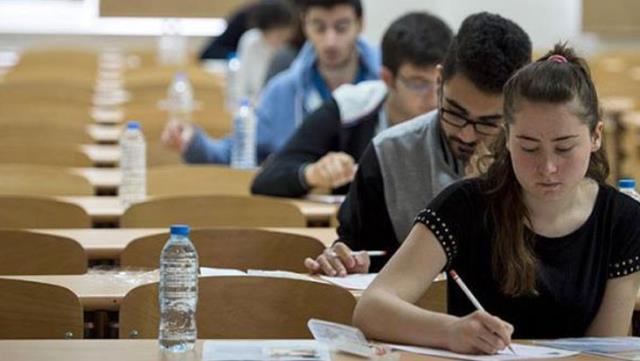 Son Dakika: Milyonlarca adayın katıldığı YKS'nin ikinci oturumu sona erdi Son Dakika: Milyonlarca adayın katıldığı YKS'nin ikinci oturumu sona erdi