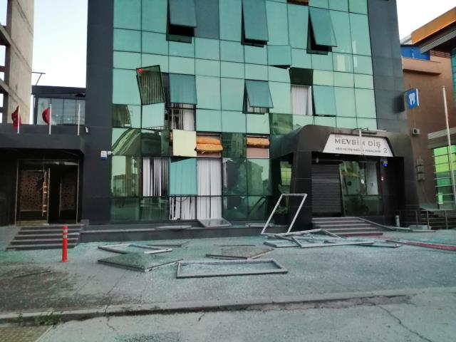 Son Dakika: Pendik'te metro inşaatında büyük patlama! Yaralılar var