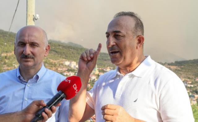 Son Dakika: Tahliye edilen Gündoğmuş ilçe merkezine yaklaşan yangın kontrol altına alındı