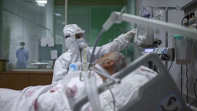 Son Dakika: Türkiye'de 3 Şubat günü koronavirüs nedeniyle 117 kişi vefat etti, 8 bin 102 yeni vaka tespit edildi