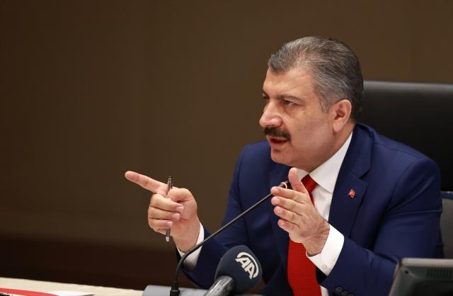 Son Dakika: Yarından itibaren sağlık çalışanlarının eşleri aşılanmaya başlanacak Son Dakika: Yarından itibaren sağlık çalışanlarının eşleri aşılanmaya başlanacak