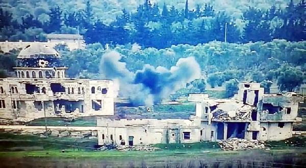 Suriye'de, saldırı hazırlığındaki teröristler böyle etkisiz hale getiriliyor Suriye'de, saldırı hazırlığındaki teröristler böyle etkisiz hale getiriliyor