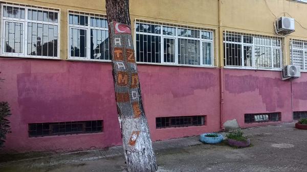 Tekirdağ'da Atatürk heykeline çirkin saldırı Tekirdağ'da Atatürk heykeline çirkin saldırı
