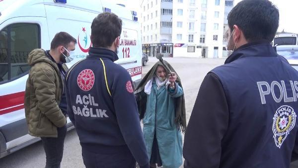 Testi pozitif çıktı, ambulansa binmemek için 1,5 saat direndi Testi pozitif çıktı, ambulansa binmemek için 1,5 saat direndi