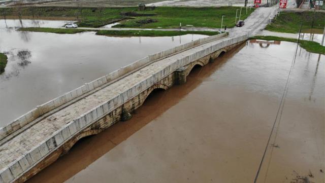 Tunca Nehri alarm verdi! Su debisi son 48 saate 5 kat arttı Tunca Nehri alarm verdi! Su debisi son 48 saate 5 kat arttı