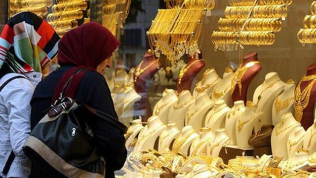 Uzman isim 500'lü rakamlardan altın alıp kara kara düşünenlere çıkış yolunu gösterdi Uzman isim 500'lü rakamlardan altın alıp kara kara düşünenlere çıkış yolunu gösterdi