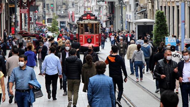 Uzmandan risk haritası yorumu: İstanbul ve Ankara'nın rengini kırmızı yapacak bir tablo söz konusu değil Uzmandan risk haritası yorumu: İstanbul ve Ankara'nın rengini kırmızı yapacak bir tablo söz konusu değil
