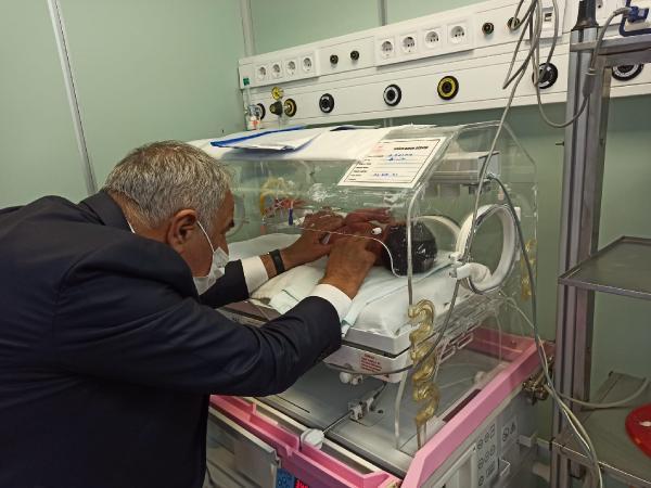 Yasak aşkından dünyaya getirdiği çocuğunu canlı canlı mezarlığa gömen kadın ve annesi serbest bırakıldı