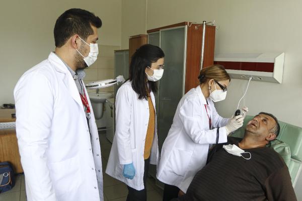 Yüzüne sürdüğü dezenfektan hastanelik etti Yüzüne sürdüğü dezenfektan hastanelik etti